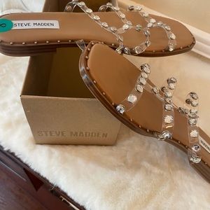 Steve Madden Sandals Size 8 NWT